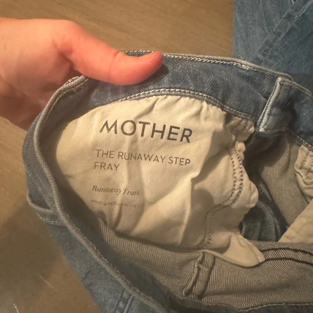 MOTHER THE RUNAWAY STEP FRAY - Picture 5 of 8